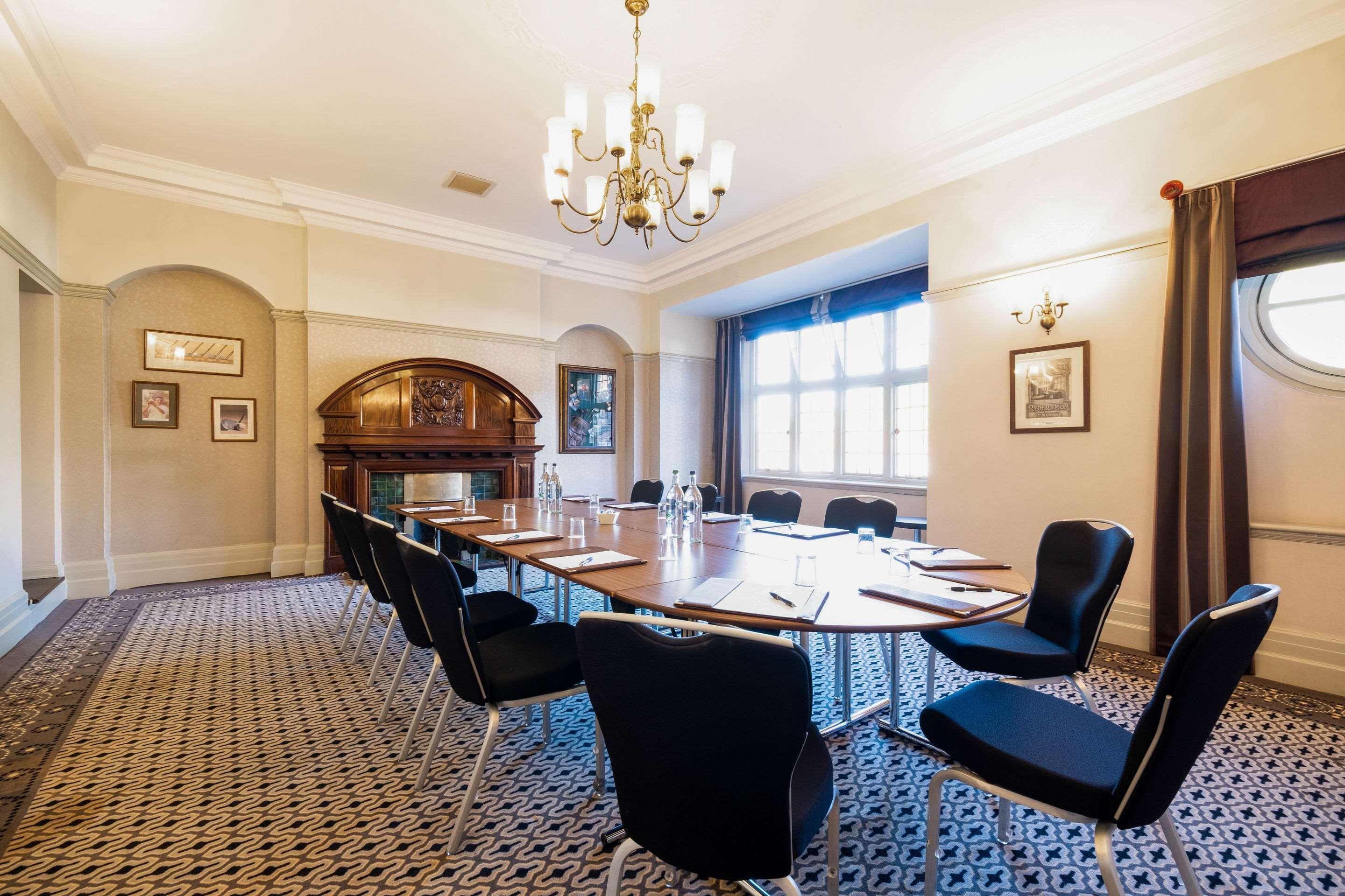 The Samuel Ryder Hotel St Albans, Tapestry Collection Hilton Экстерьер фото